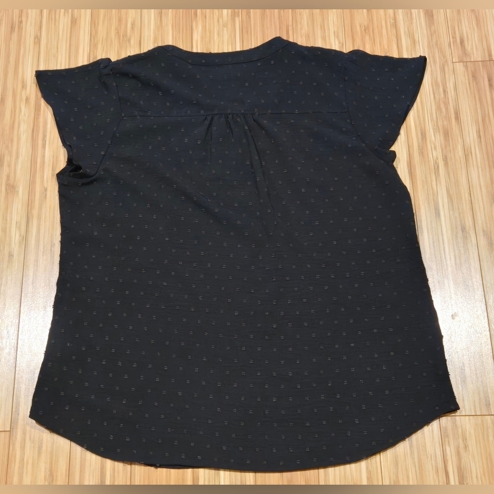 Zeagoo Black Button-Front Top - Picture 6 of 7